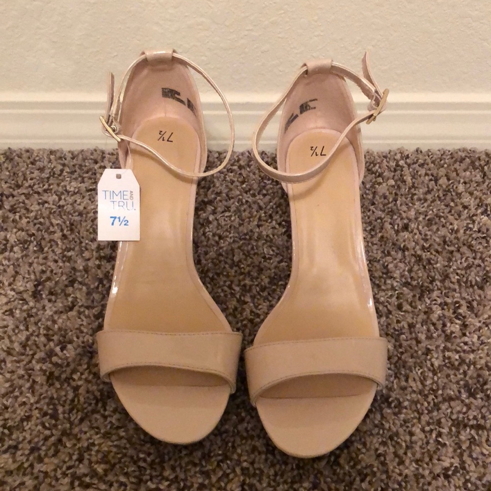 Nude heels